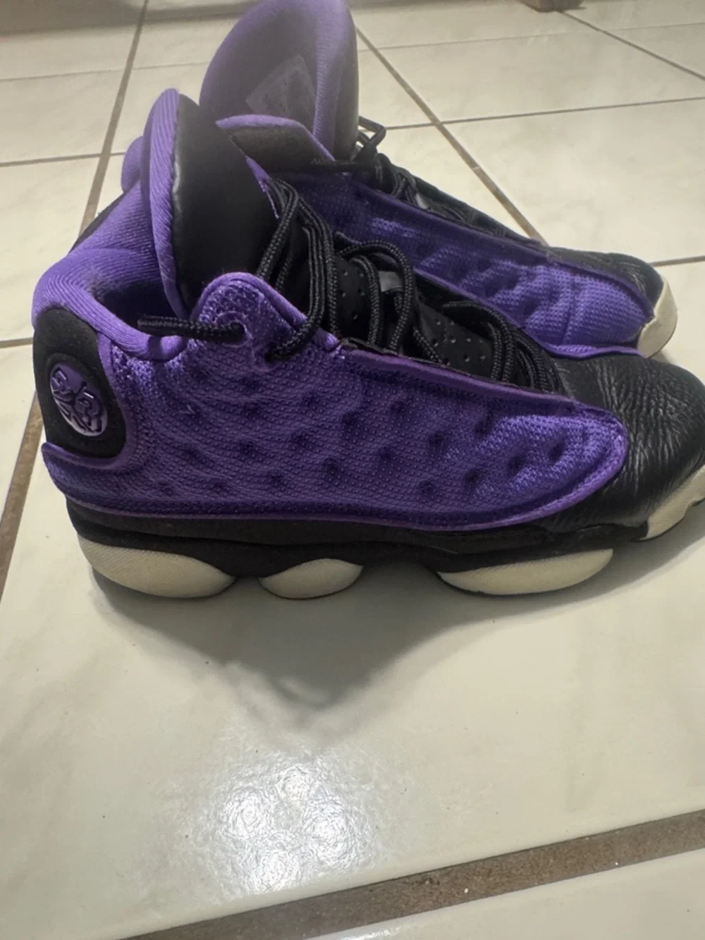 Nike unisex kids sneakers in purple and black